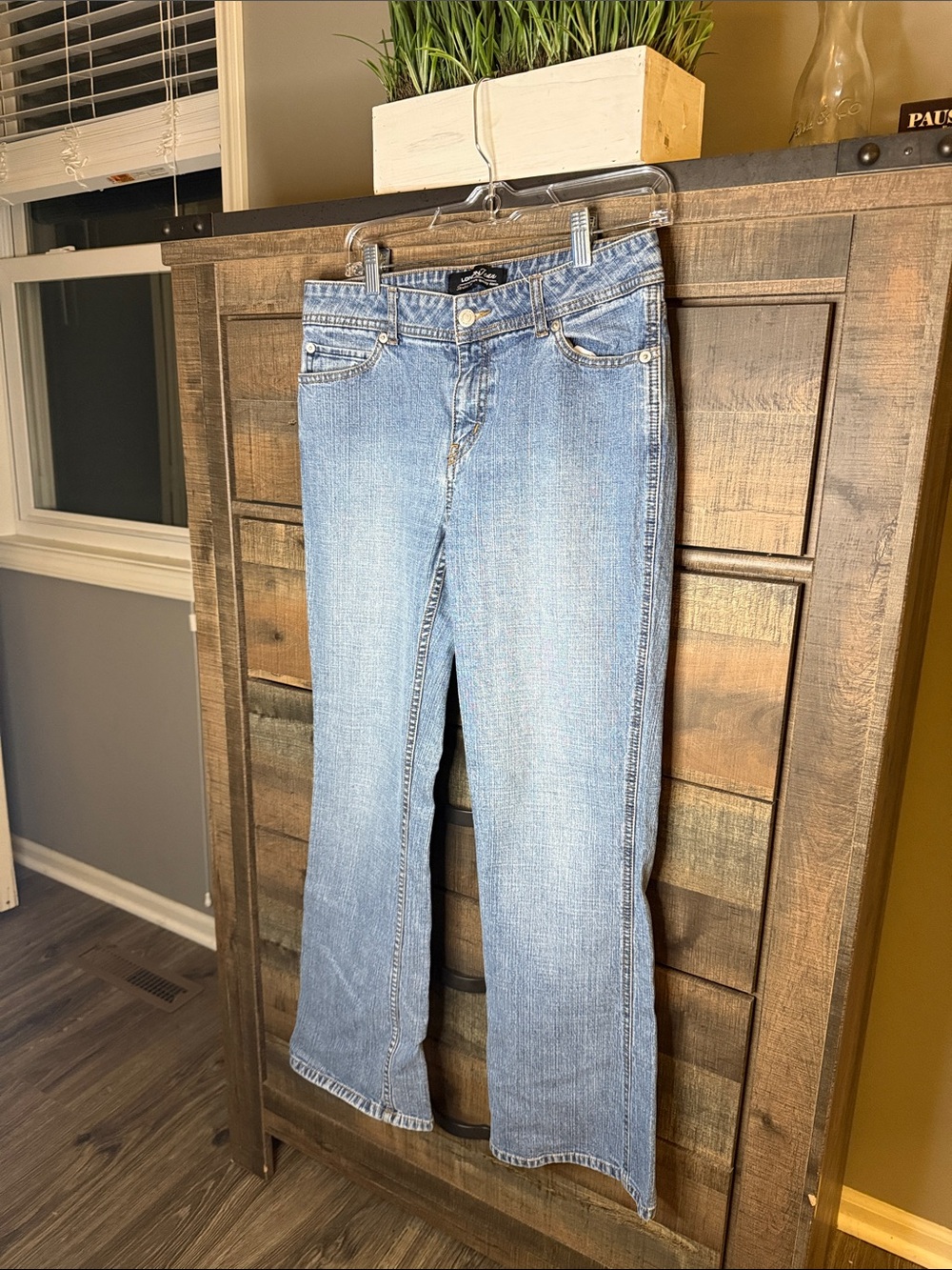 LONDONJEAN Light Blue Boot-Cut Women's Jeans
